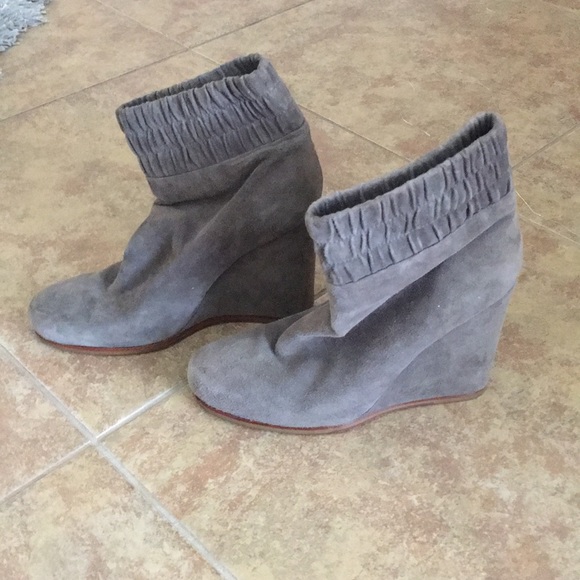 DV Dolce Vita Suede Leather Wedge Ankle Booties - Picture 2 of 5